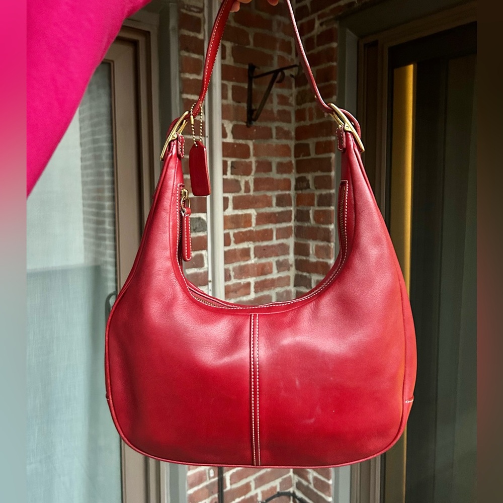 Vintage coach Zoe legacy west hobo shoulder bag style 9591 red leather slouchy
